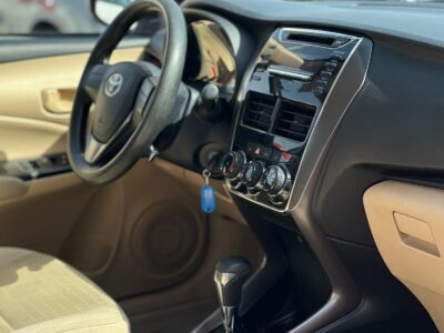 2022 Toyota Yaris1.5 L Engine GCC Specifications White Beige