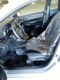 2023 Toyota Yaris 1.3 litre 4 Cylinders Engine Black White