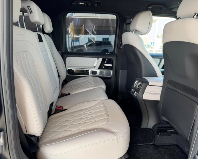 2022 MERCEDES BENZ G63 AMG V8 Black-Beige AUCTION GRADE 4.5/B