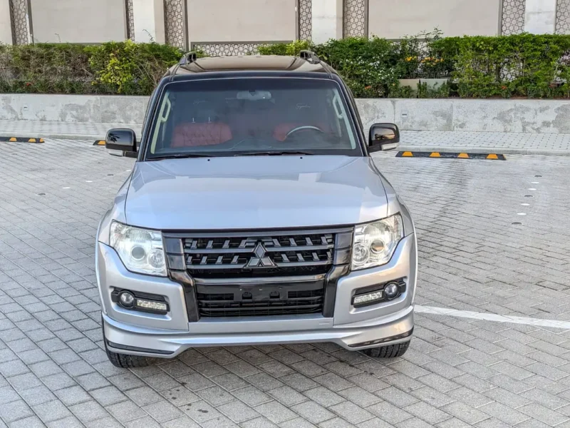 2016 Mitsubishi Pajero GLS MID MODIFIED SIGNATURE EDITION Silver Red