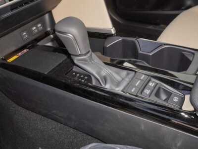 2025 Toyota Camry LE HEV 2.5L 4 Cylinder Engine Hybrid White Beige