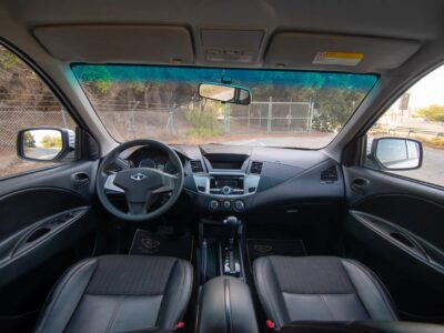 2020 CMC Z7 Standard 4 Cylinder Engine FWD GCC Specs White Black