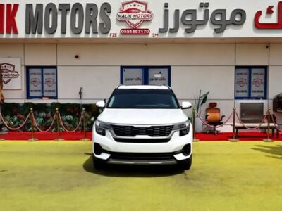 2023 Kia Seltos EX Full Option Neat and Clean Exterior White Black