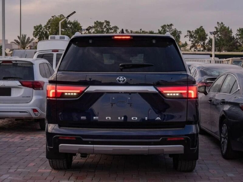 Toyota Sequoia 2025 Toyota Sequoia Capstone 3.5L AT Hybrid Blue Beige