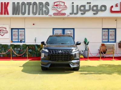 2022 Mitsubishi Montero Sport GLS 2WD 6 Cylinder Engine Grey Black