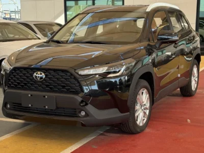 2025 Toyota Corolla Cross HEV 2.0 Engine Full Option Black Orange