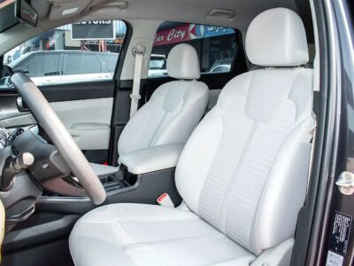 2023 Kia Sorento Base Very Good Condition GCC Specs Grey Beige