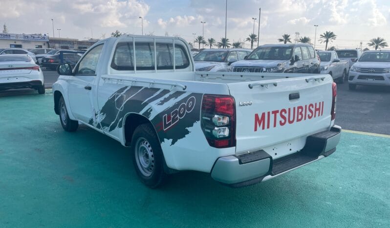 New 2024 Mitsubishi L200 White Manual