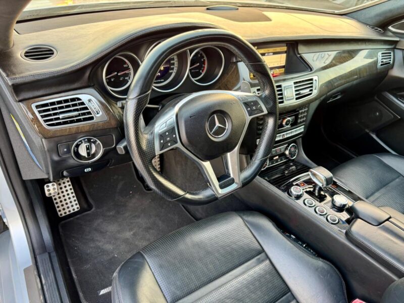 2012 Mercedes-Benz CLS 63 AMG 5.5-liter twin-turbocharged V8 Engine Silver