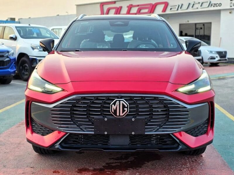 MG One MG One 1.5 LUX SUV FWD 5Doors Red Black Color 2024