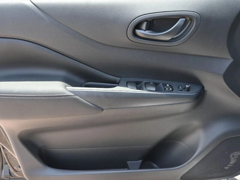 2025 Nissan Navara NISSAN NAVARA 2.5L DIESEL PRO4X 4X4 BLACK DC