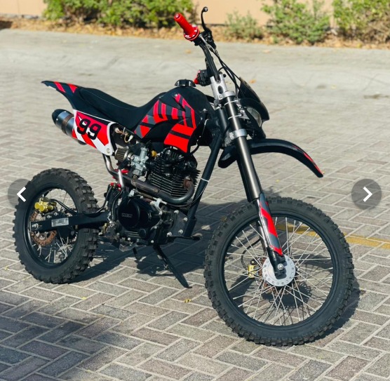 Dirt bike 200CC 4 Stroke Engine Single Cylinder Red