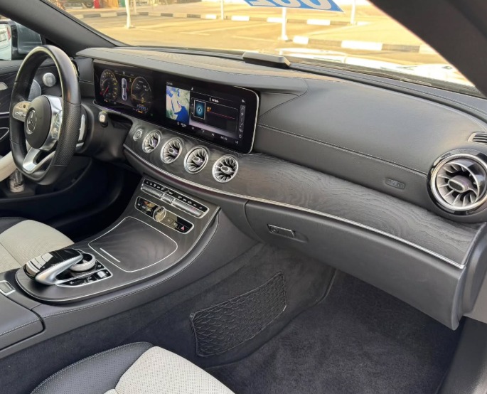 MERCEDES-BENZ E450 V6 Coupe Grey AUCTION GRADE 4.5/B