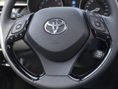 Toyota C-HR Toyota CHR Suffix Z2 1.2L Petrol AWD AT 2024 White Black