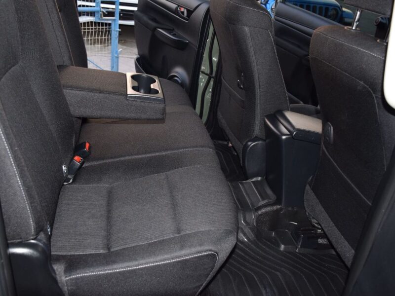 2021 Toyota Hilux S GLX 2.8L 4 Cylinder Engine AWD AT Diesel Green Black