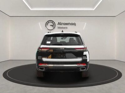 2024 Jeep Grand Cherokee Grand Cherokee Overland 3.6L Black GCC Specs