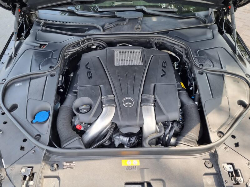 MERCEDES-Benz S 500 4.7L twin-turbocharged V8 Engine Black 2014