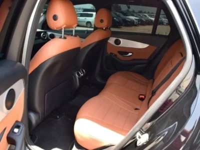 2021 Mercedes-Benz GLC 300 2.0L 4 Cylinder Petrol Automatic Black Tan