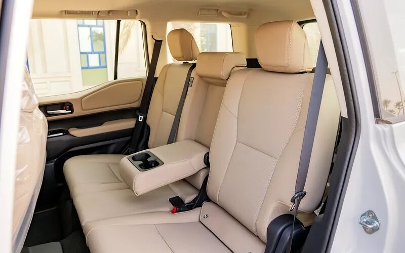 2025 Toyota Prado Other 4 Cylinder Engine White Beige GCC