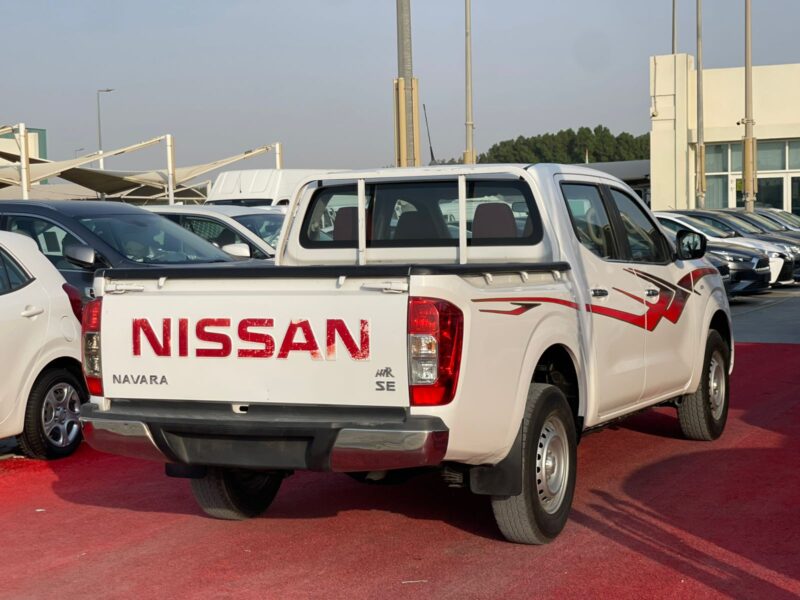2019 Nissan Navara 4X2 Automatic White GCC Specs