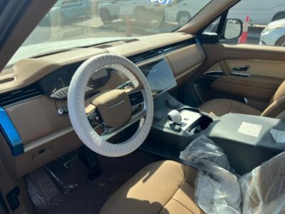 2025 Land Rover Range Rover RANGE ROVER SV Black Tan AWD
