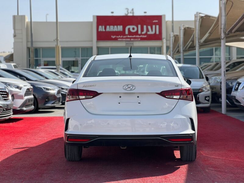 2022 Hyundai Accent 1.6L Engine GCC Specs White Beige