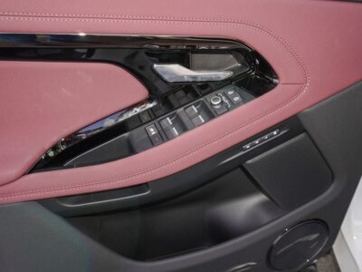 2024 Land Rover Range Rover Evoque P250 DYNAMIC SE White Maroon