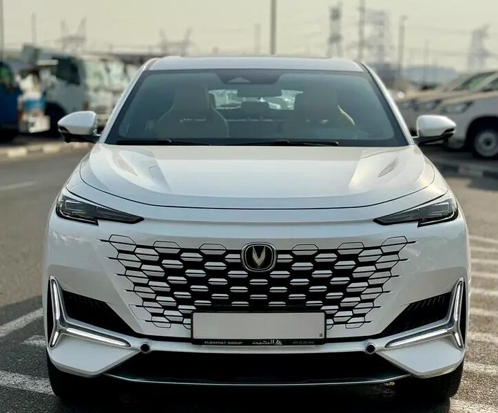 2025 Changan UNI-K Platinum 2.0L Turbo AWD Petrol White Tan
