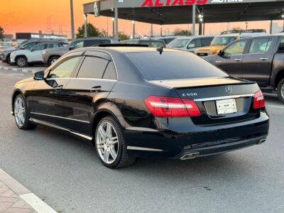 2009 Mercedes-Benz E-Class E 550 Black in Perfect Condition