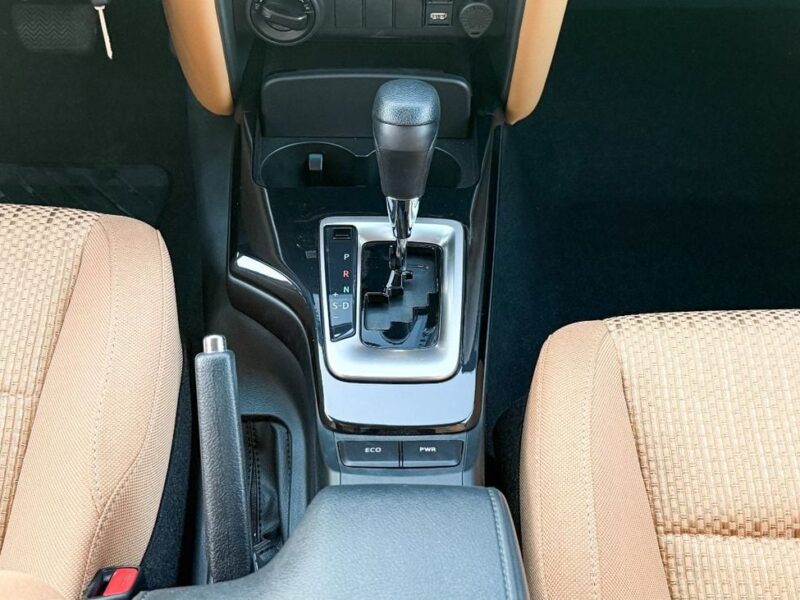 Toyota Fortuner Toyota Fortuner SR5 2.7L 4WD Full Option 2025