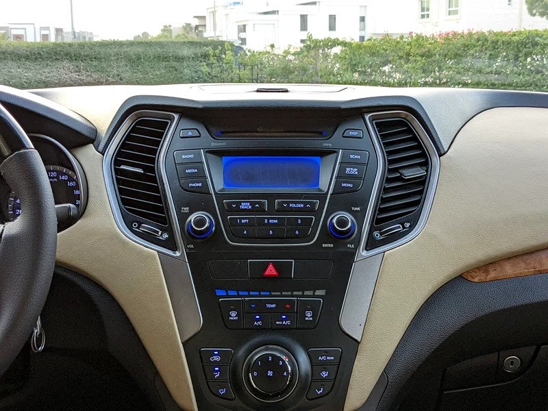 2016 Hyundai Santa Fe Comfort Plus GCC Mint Condition Red Beige