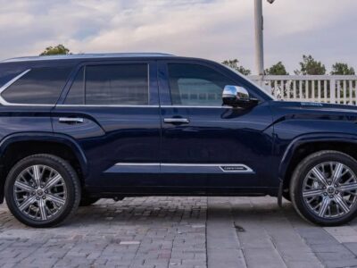 Toyota Sequoia 2025 Toyota Sequoia Capstone 3.5L AT Hybrid Blue Beige