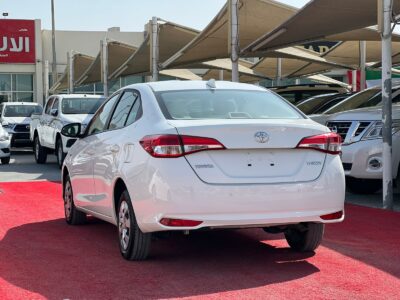 2022 Toyota Yaris1.5 L Engine GCC Specifications White Beige