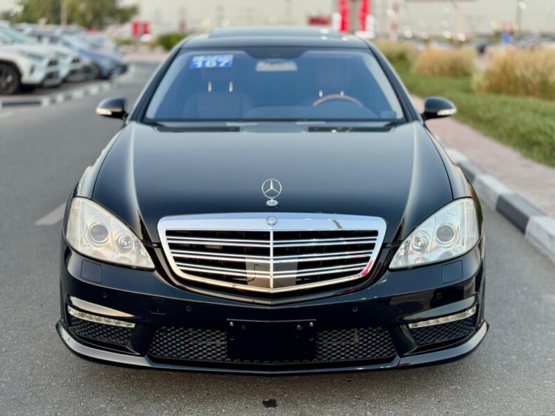 2009 Mercedes-Benz S 550 5.5-liter V8 Engine Black Grey