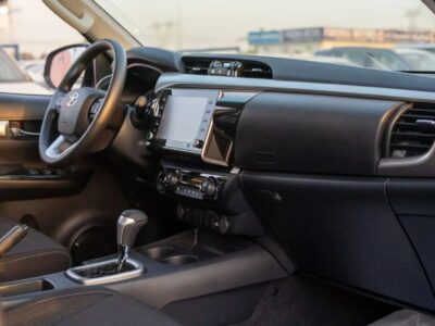 2025 Toyota Hilux SR5 2.4L DIESEL Jordan Specs White Burgundy