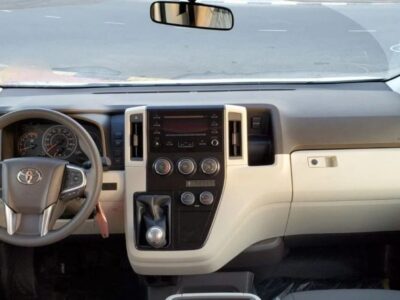 Toyota Hiace Commuter GL 2.8 litre MT Diesel 2026 White Grey