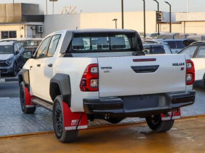 2025 Toyota Hilux GR Sport 4.0L Toyota Hilux GR GCC Specs White Black