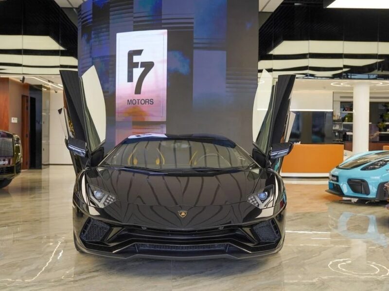 Lamborghini Aventador S 6.5L Naturally Aspirated V12 2018