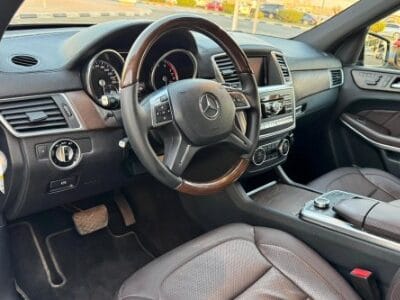 2015 MERCEDES BENZ GL550 V8 AUCTION GRADE 4/B