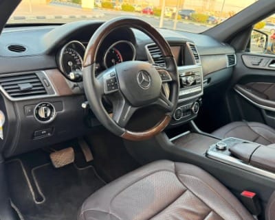 2015 MERCEDES BENZ GL550 V8 AUCTION GRADE 4/B