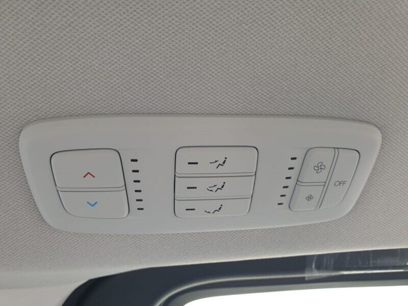 2024 Hyundai Staria 3.5 litre V6 Engine PETROL White Grey