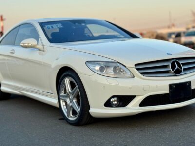 2007 Mercedes-Benz CL 550 5.5-liter V8 engine White Tan