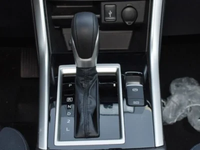 2025 Mitsubishi XpanderCross 1.5L A/T FWD Petrol White Black GCC Specs