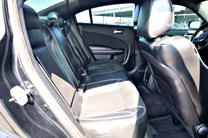 2017 Dodge Charger SXT MID 6 Cylinders Engine GCC Specs Black Sedan