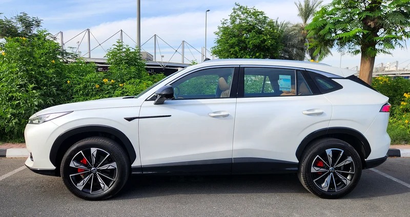 2025 MG HS New shape Full option White Tan GCC Specs