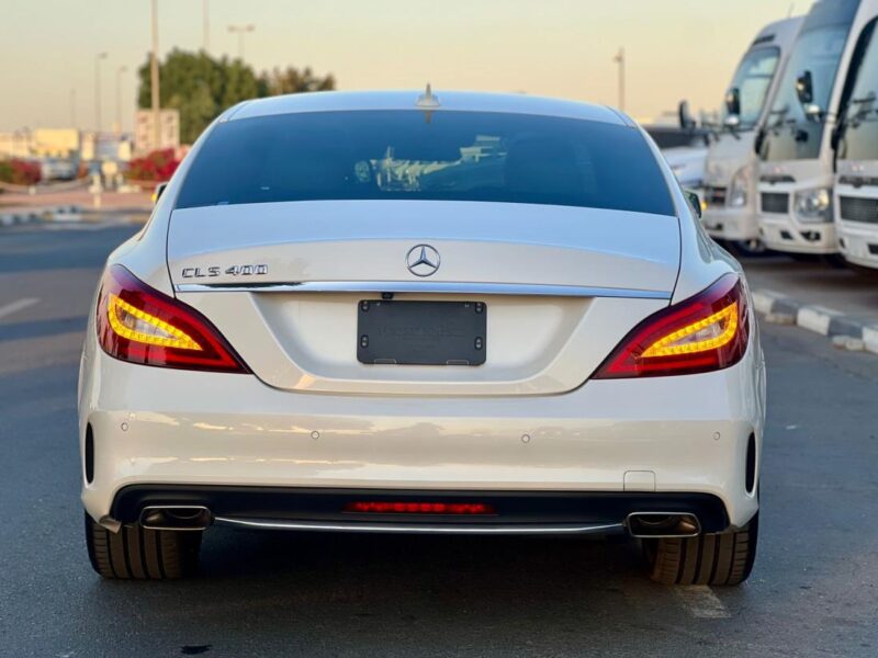 MERCEDES-BENZ CLS 400 3.0-Liter Biturbo V6 WHITE BEIGE 2016