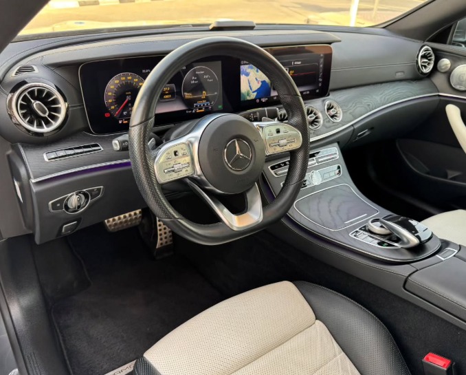 MERCEDES-BENZ E450 V6 Coupe Grey AUCTION GRADE 4.5/B