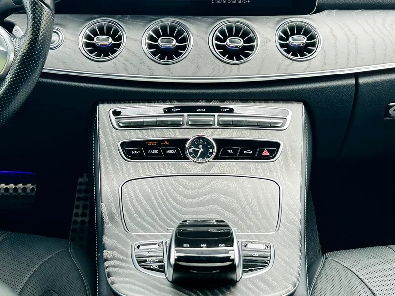 2019 Mercedes-Benz CLS-Class CLS 450 4Matic SUPER CLEAN CAR White Black