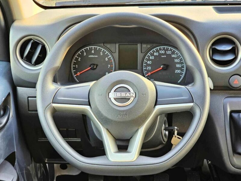 2025 Nissan Urvan HIGHROOF M/T PANEL VAN 2.5L V4 PETROL White Black