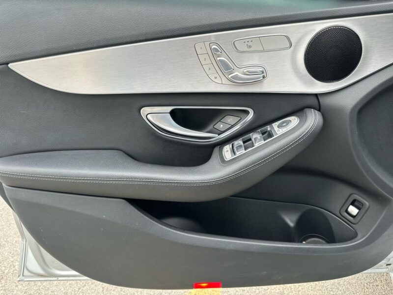 2017 Mercedes-Benz C 200 Turbocharged 16-valve Inline 4-cylinder Silver Black